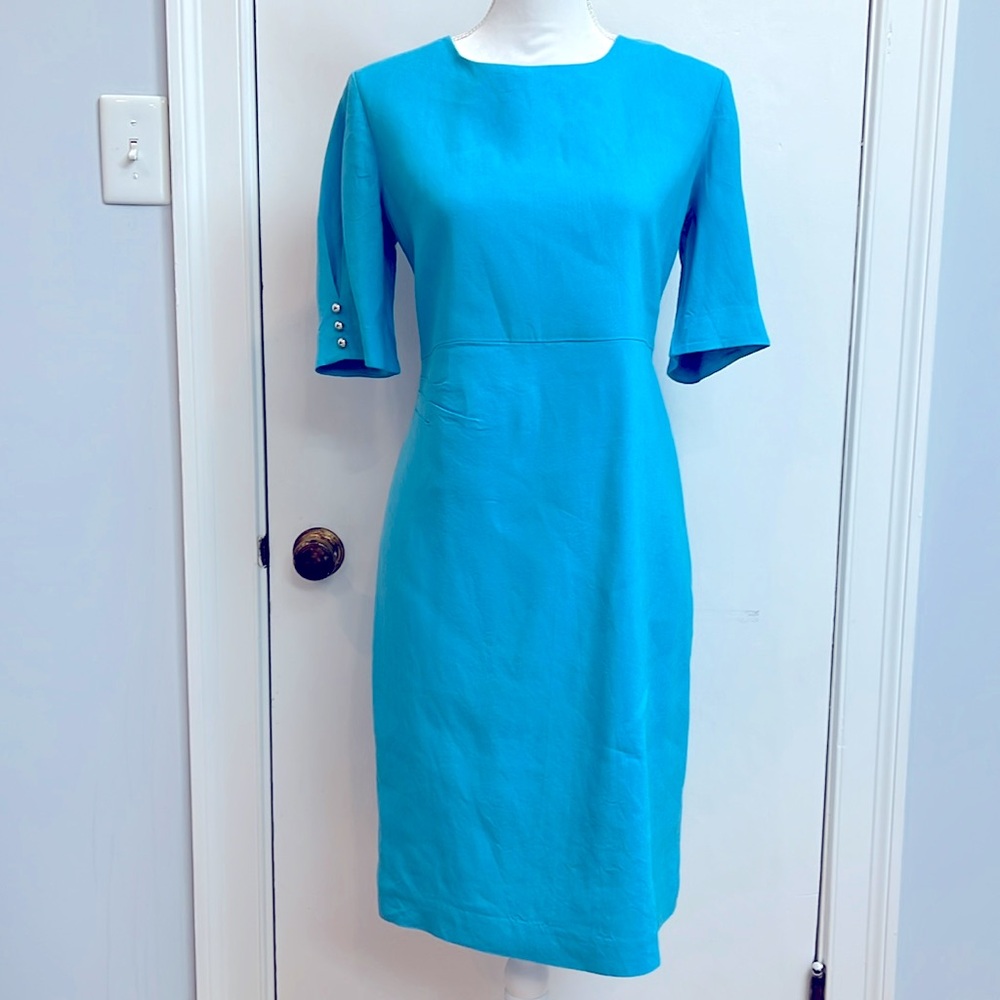 Sara Campbell dress